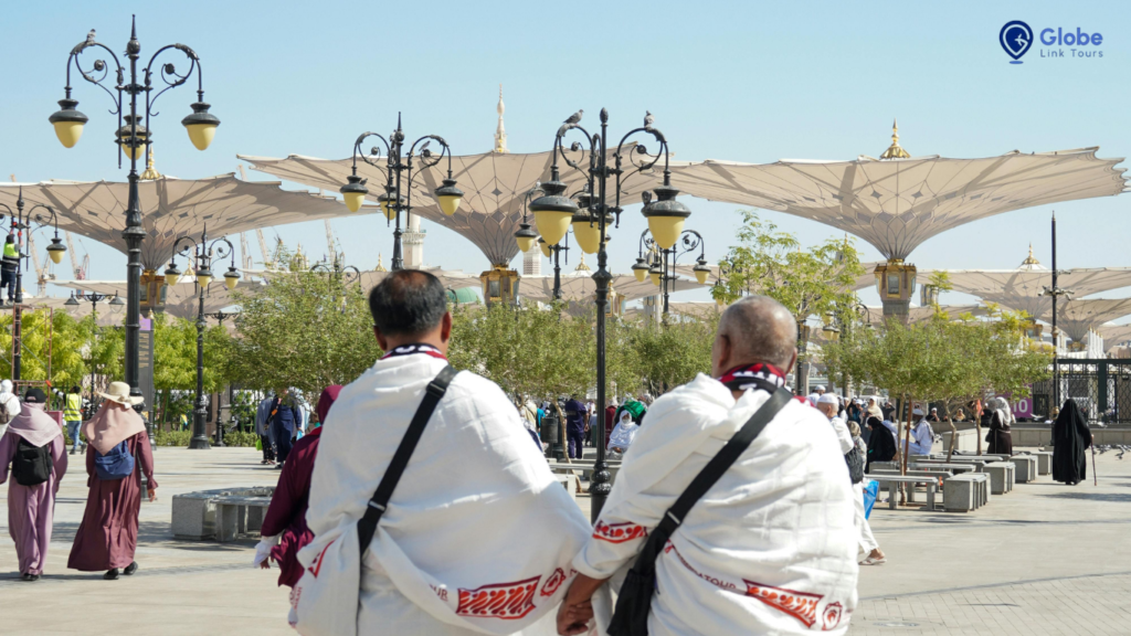 Men in ahram