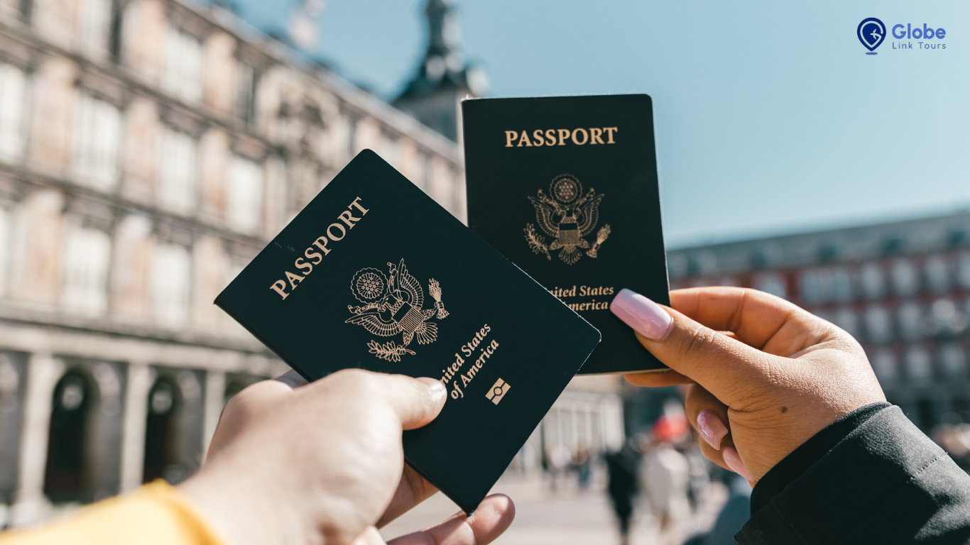 Saudi Umrah Visa vs Tourist Visa: What’s the Difference?