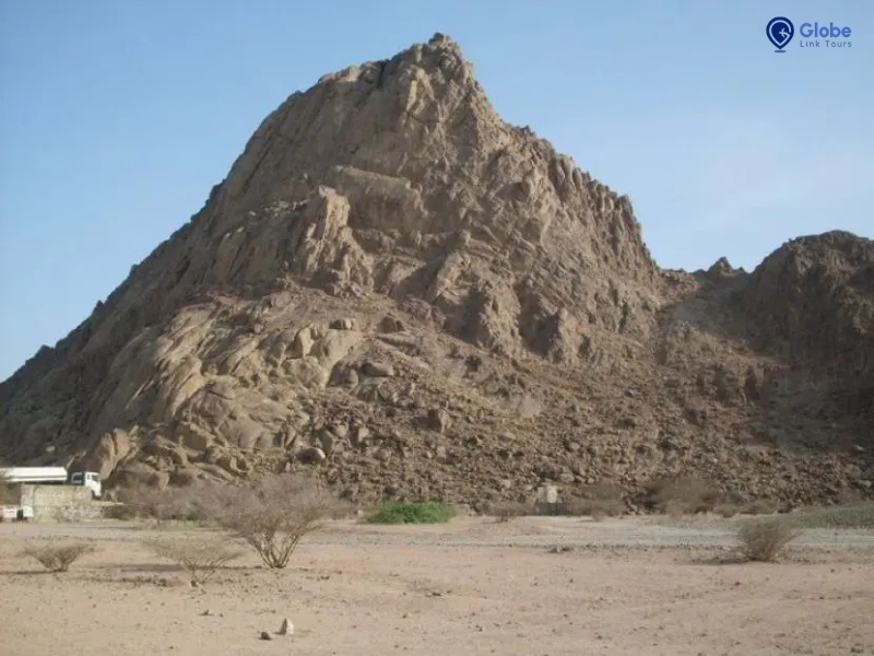 What Is the Story of Safa and Marwa in Islam?